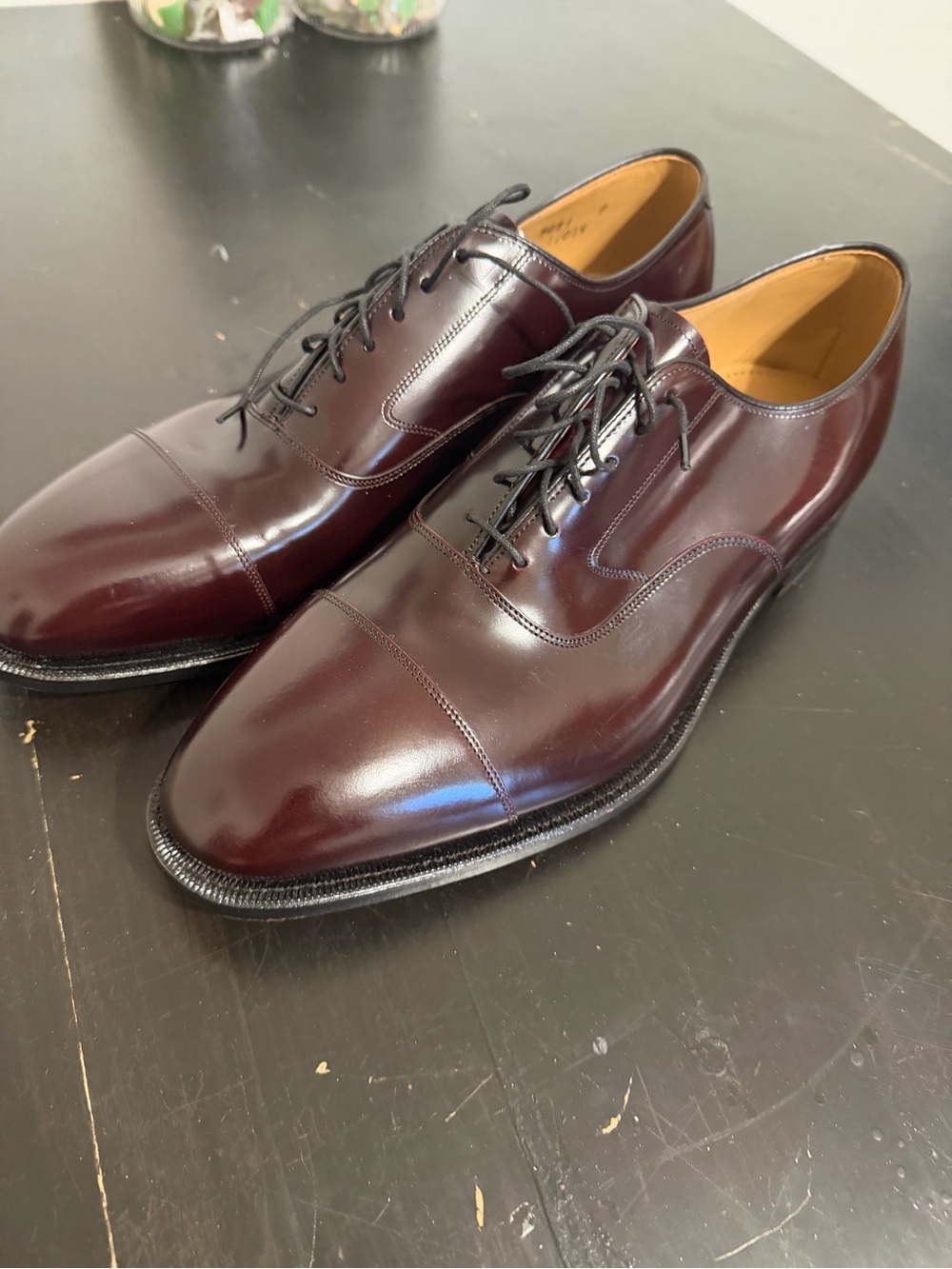 JOHNSTON & MURPHY shoe